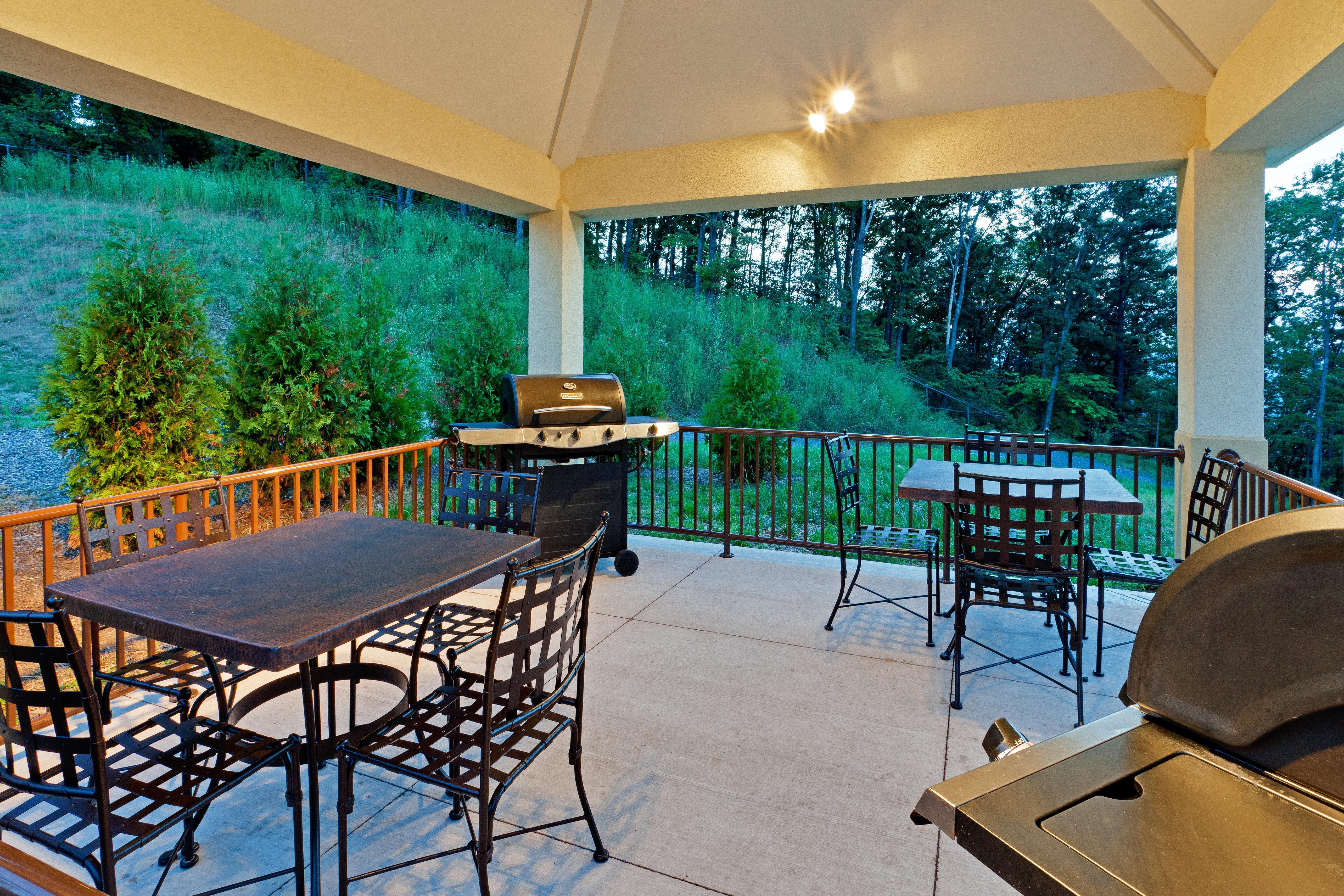 Candlewood By Ihg Hotel Hazleton