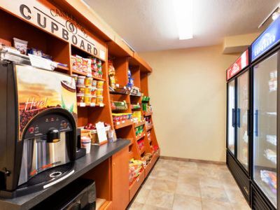 Candlewood By Ihg Hotel Hazleton