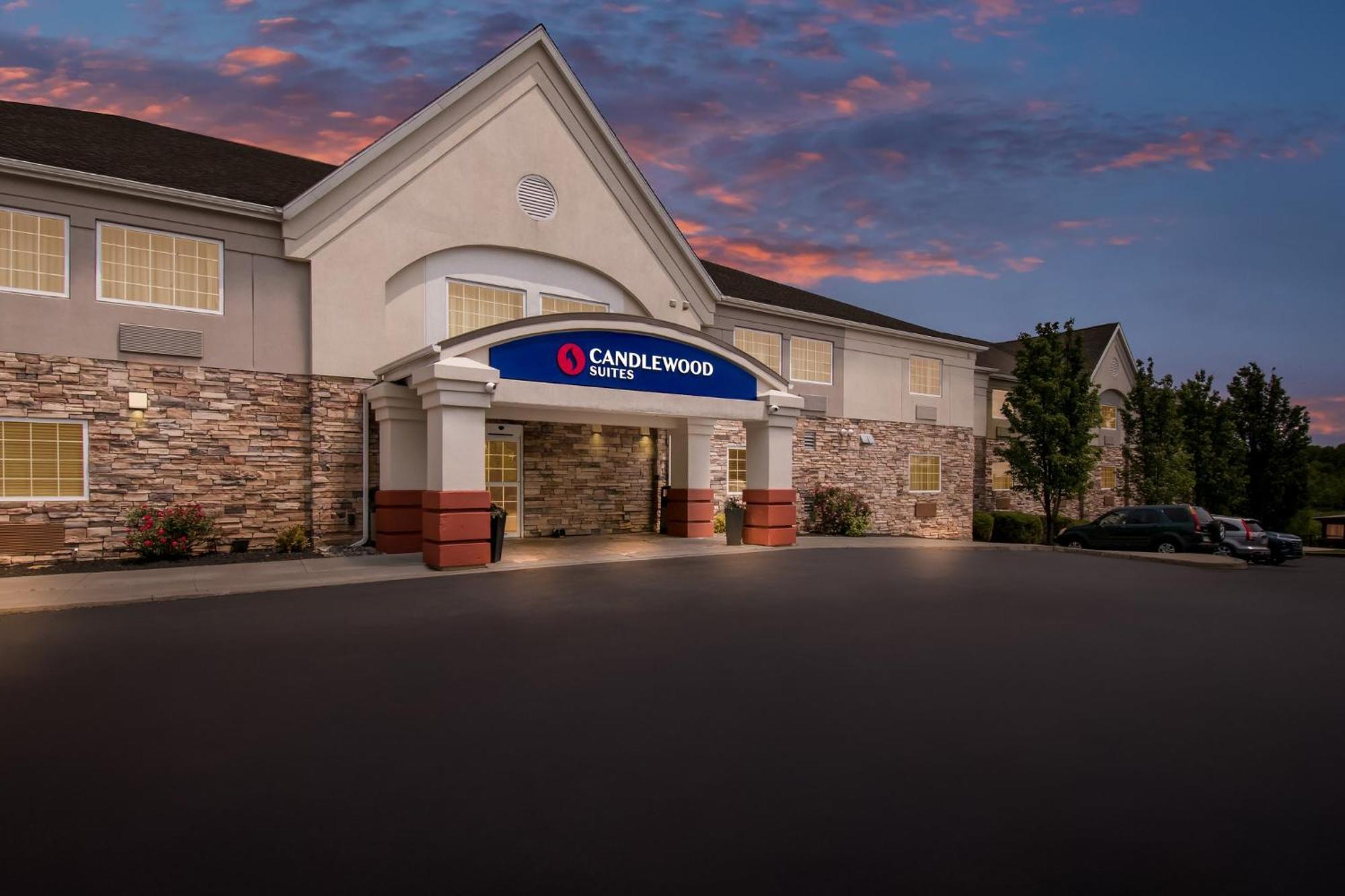 Candlewood By Ihg 2*