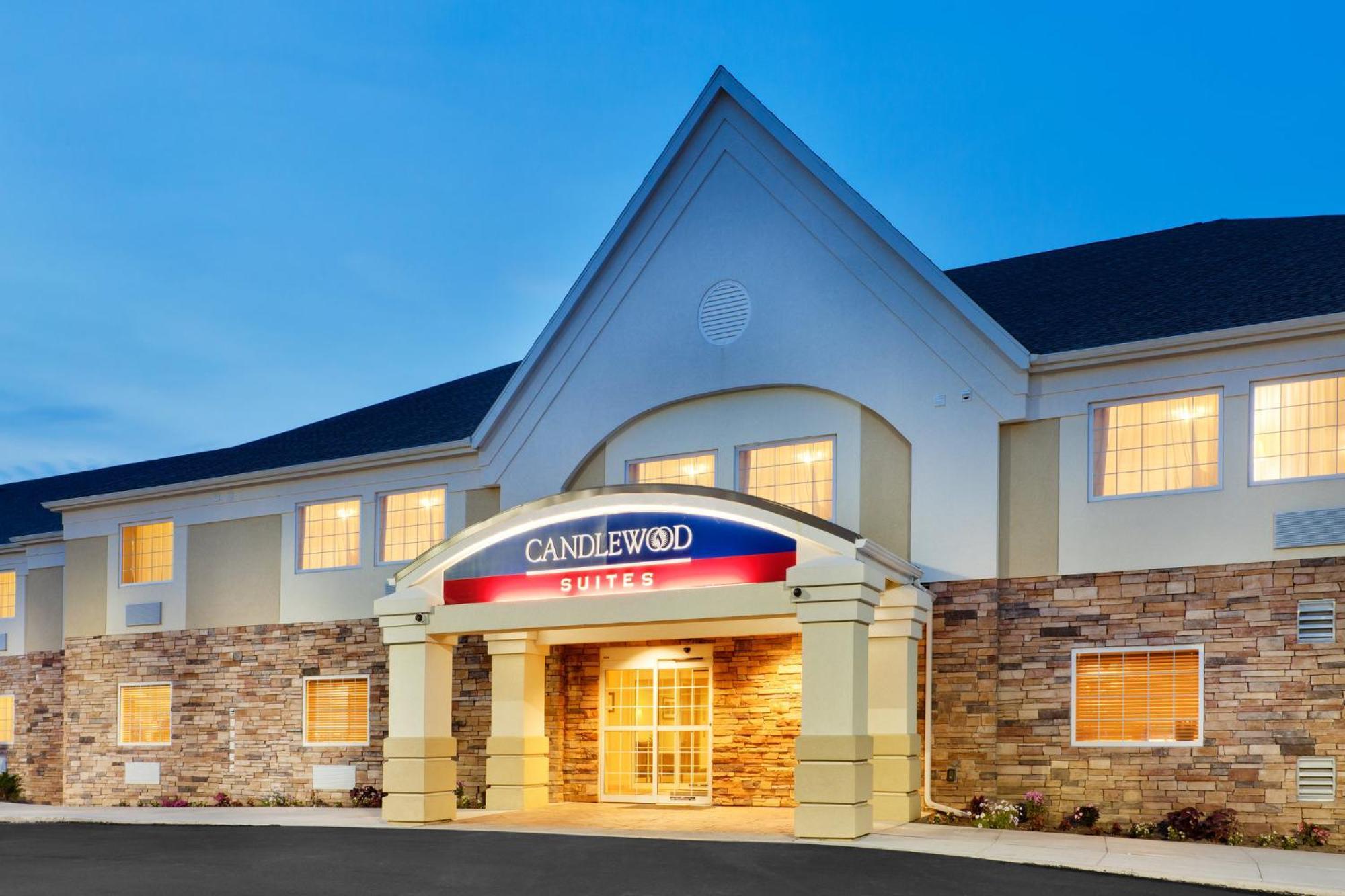 Candlewood By Ihg Hotel 2*